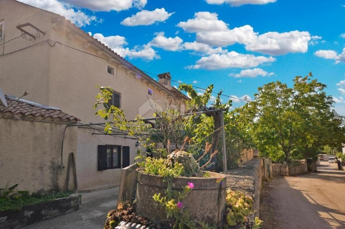 ISTRIA, SVETVINČENAT - Casa in pietra d'Istria
