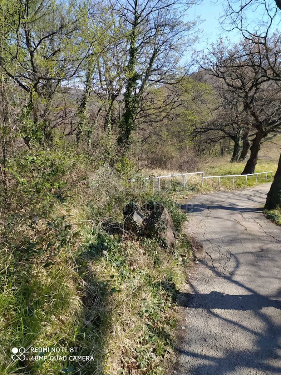 Terreno Trsat, Rijeka, 2.492m2