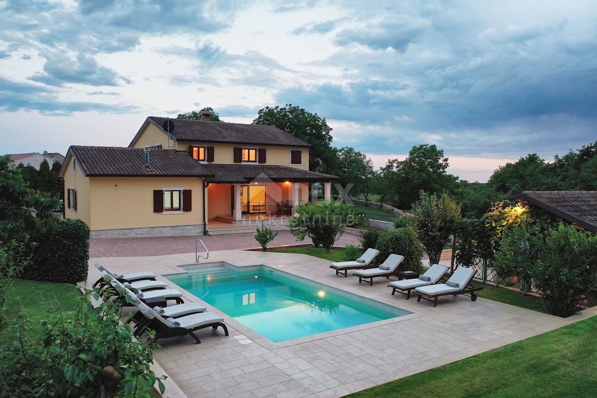 ISTRIA, SAN PIETRO NEL BOSCO - Casa con piscina su ampio giardino