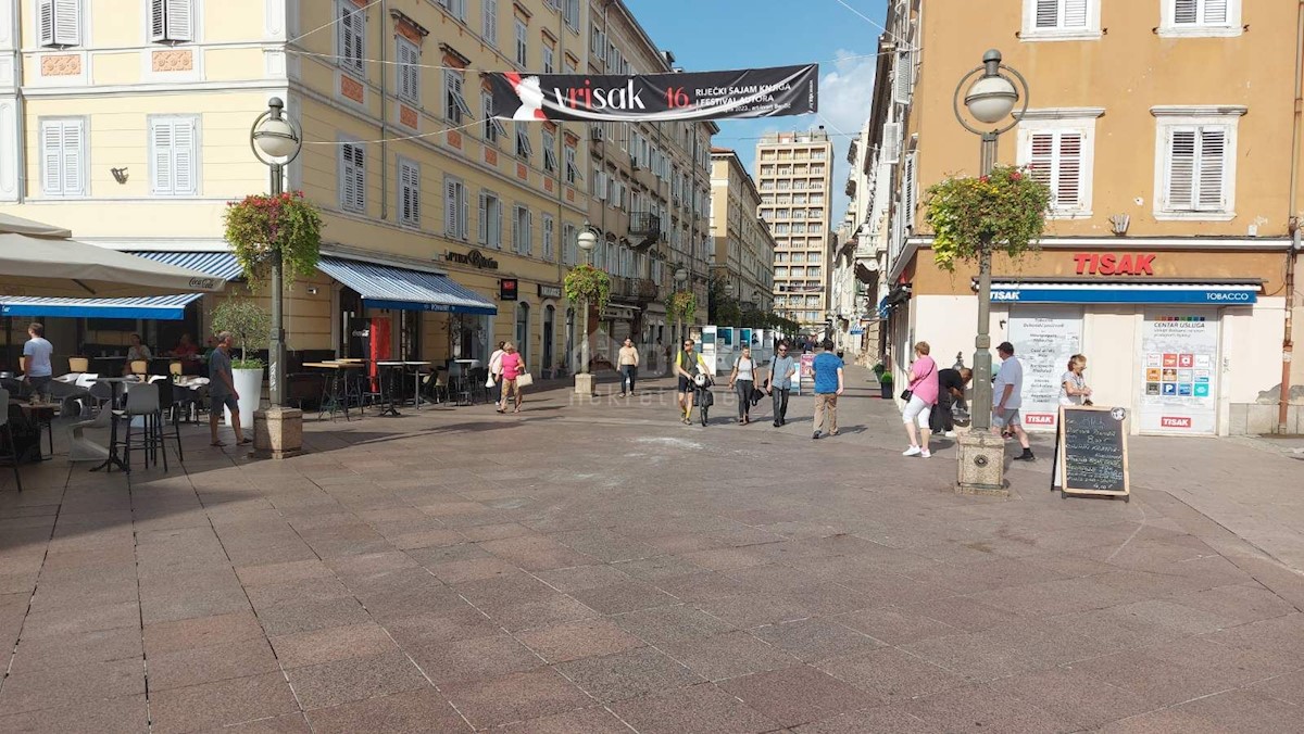 Locale commerciale Centar, Rijeka, 29m2