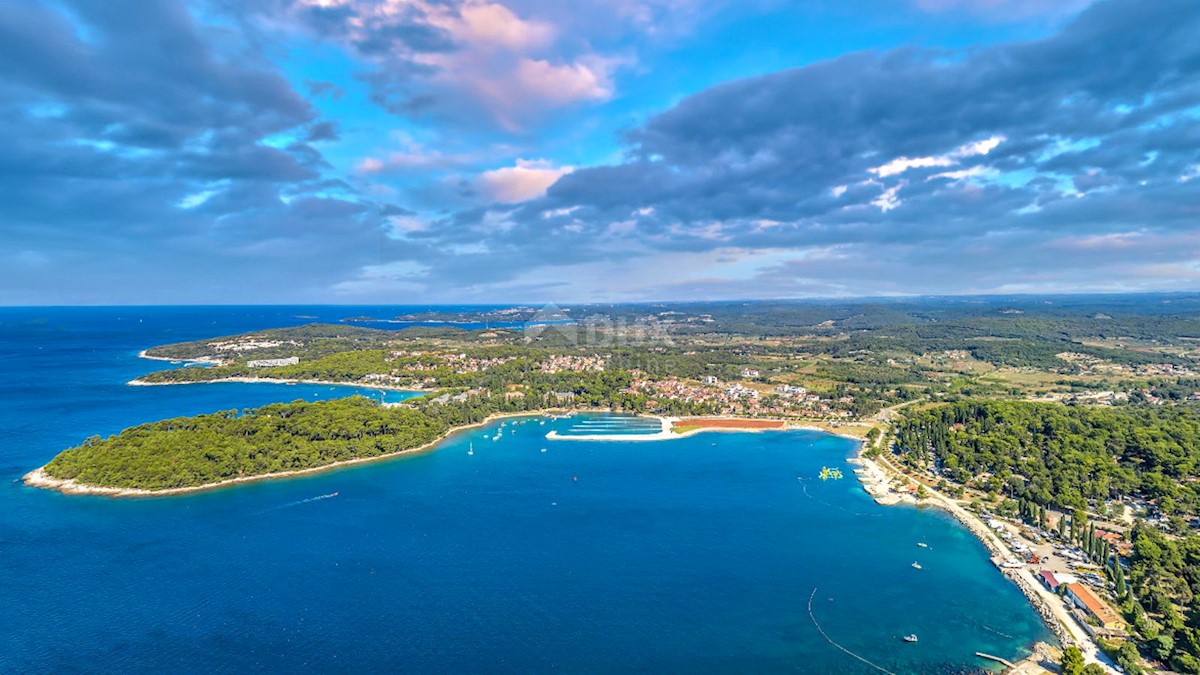 ISTRIA, ROVIGNO - Terreno attraente per investimenti