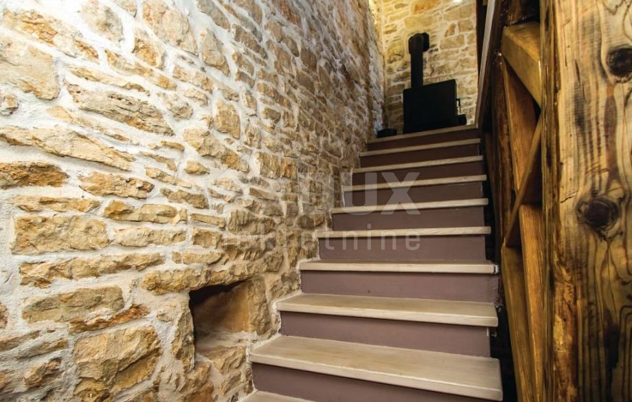 ISTRIA, SVETVINČENAT - Romantica casa istriana
