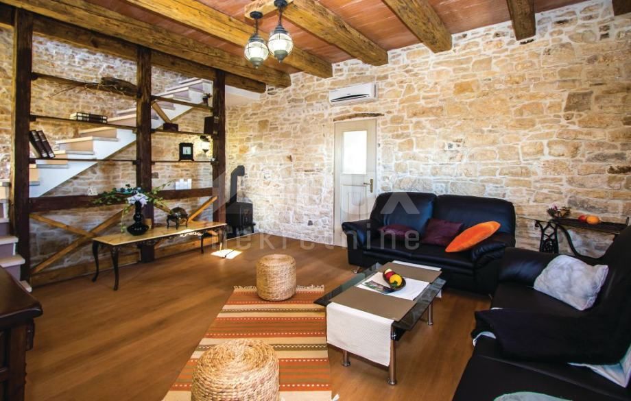 ISTRIA, SVETVINČENAT - Romantica casa istriana