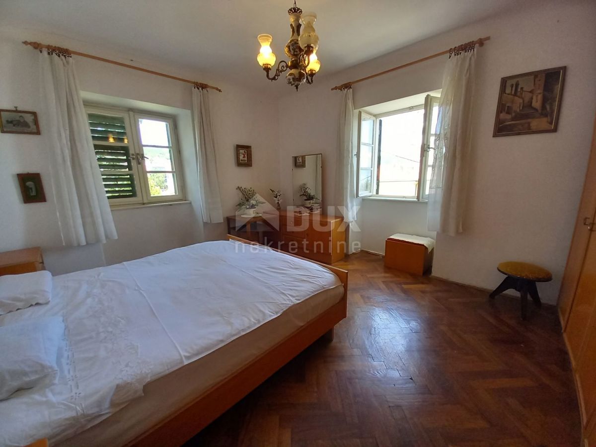 OPATIJA, VOLOSKO - romantico appartamento retrò in una casa al mare mantenuta, centro di Volosko, RARAMENTE IN OFFERTA!