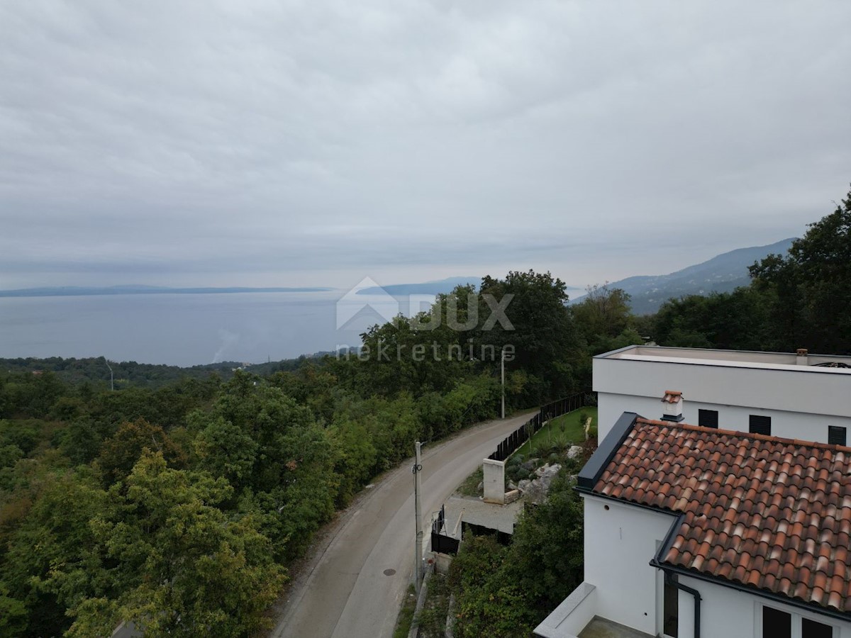 OPATIJA, IČIĆI, POLJANE- case a schiera 590m2, 5 unità con vista mare e 2 piscine + ambiente 700m2