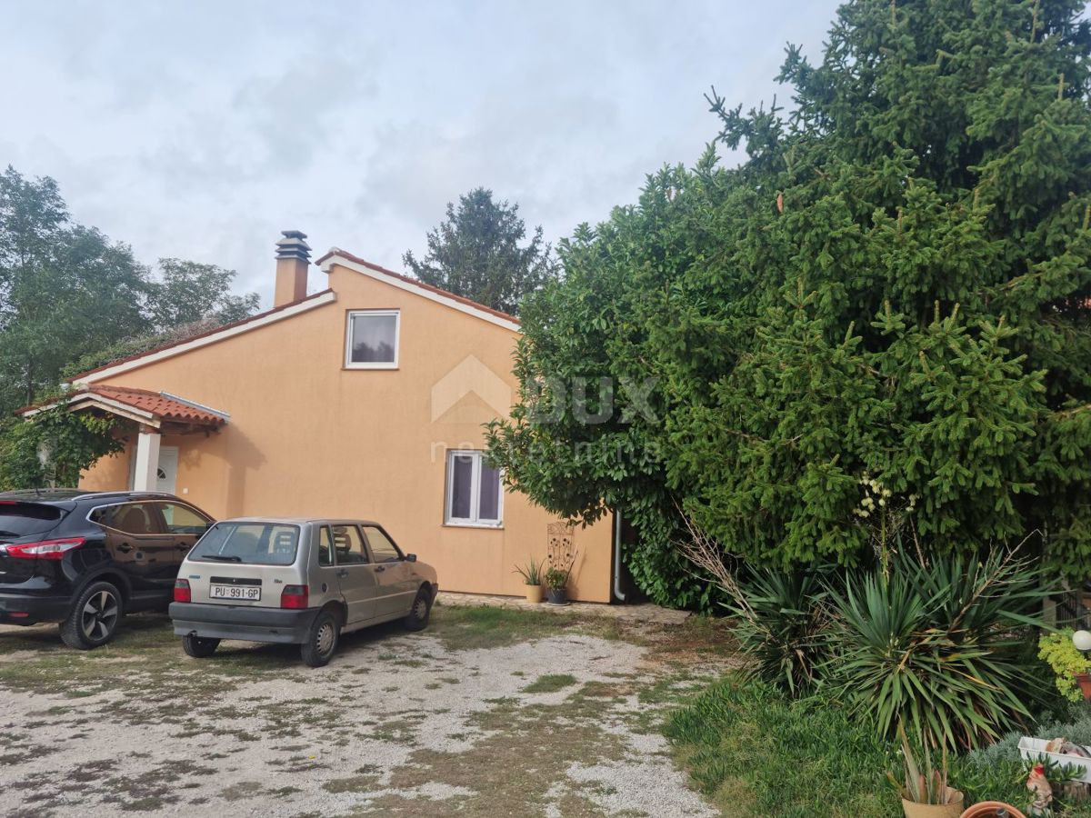 ISTRIA, VALDEBEK - casa in vendita!