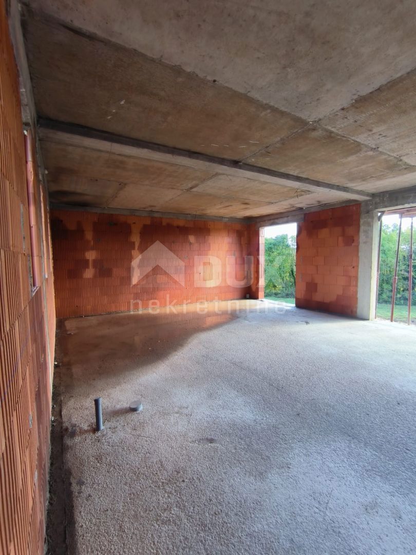 ISTRIA, TINJAN - Moderne case unifamiliari con piscine!