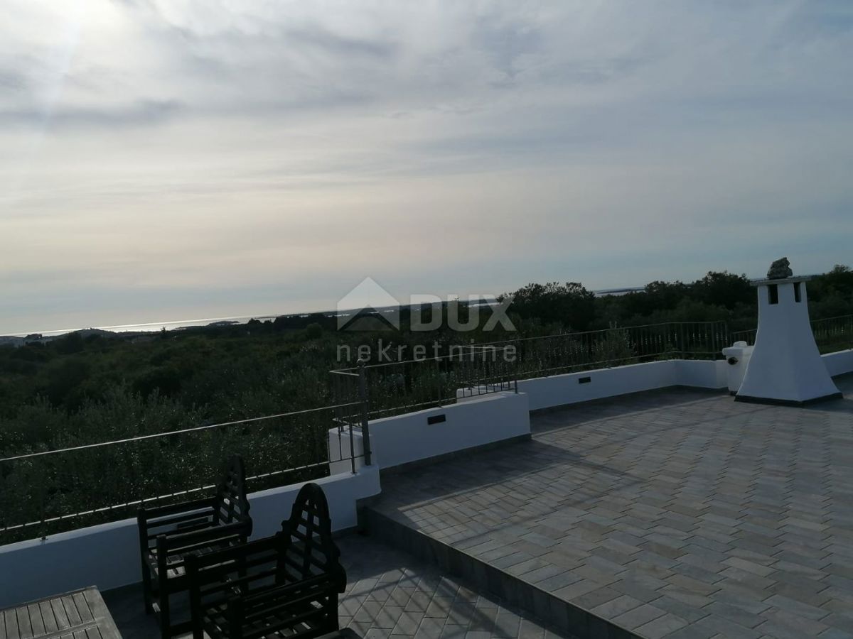 ISTRIA, GALIŽANA - Una casa rustica unica con vista sulle Isole Brioni!