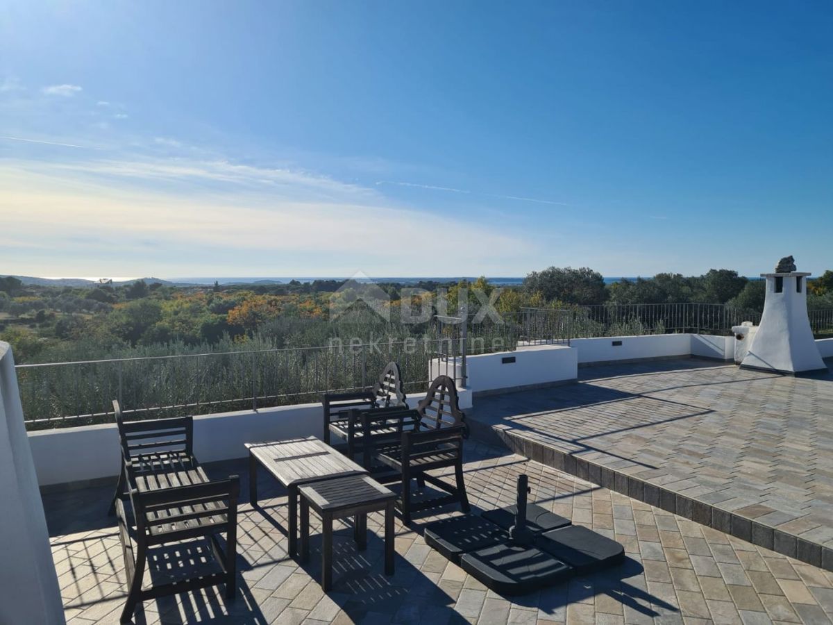 ISTRIA, GALIŽANA - Una casa rustica unica con vista sulle Isole Brioni!