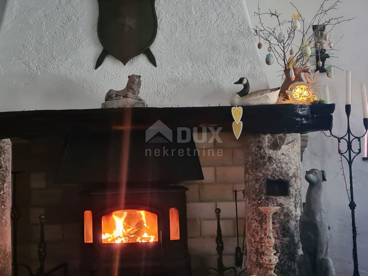 ISTRIA, GALIŽANA - Una casa rustica unica con vista sulle Isole Brioni!