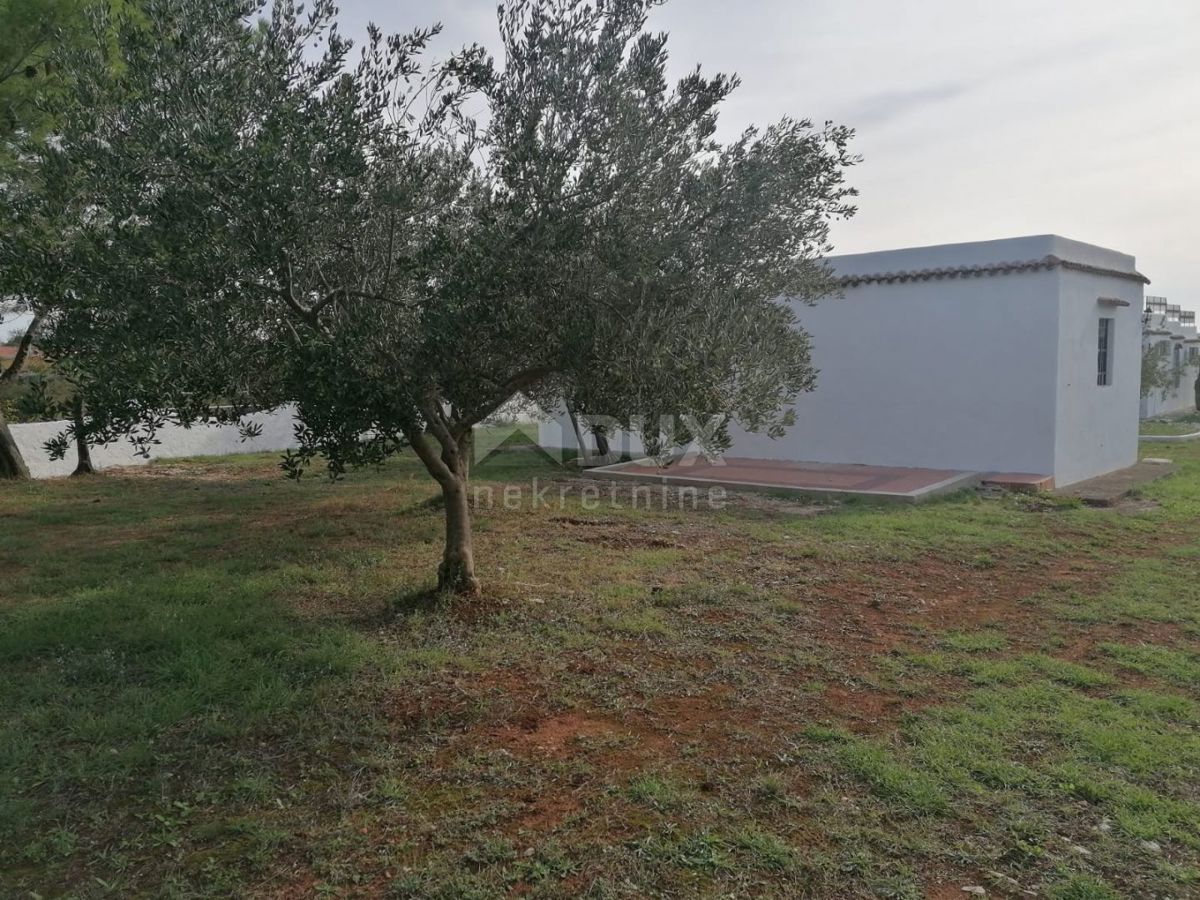 ISTRIA, GALIŽANA - Una casa rustica unica con vista sulle Isole Brioni!