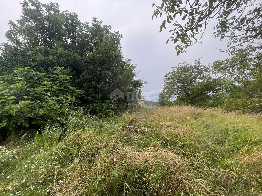 Terreno Sovinjak, Buzet, 2.000m2