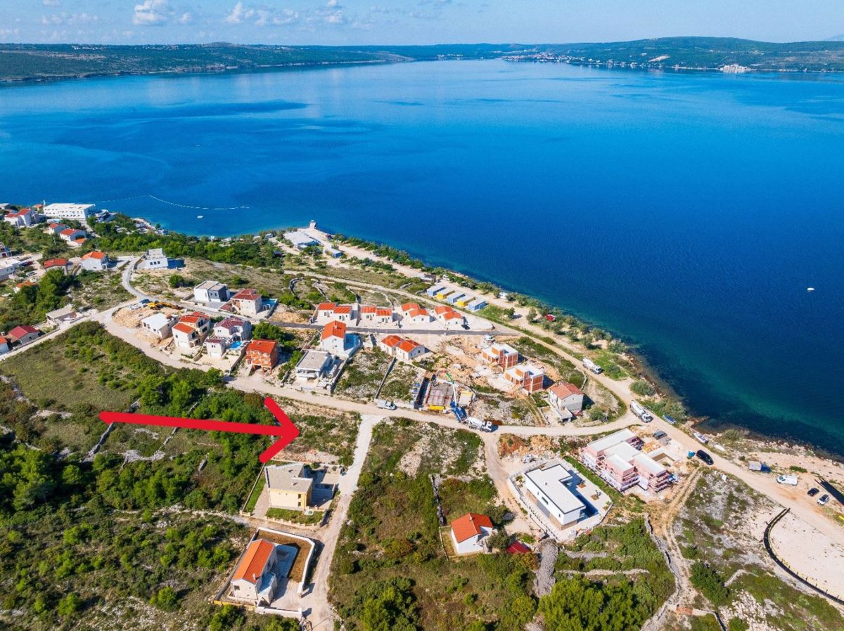 ZADAR, NOVIGRAD - Terreno edificabile a 150 m dal mare