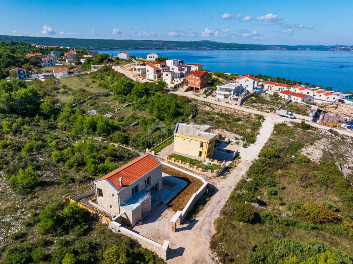 ZADAR, NOVIGRAD - Casa in pietra di alta qualità a 150 m dal mare