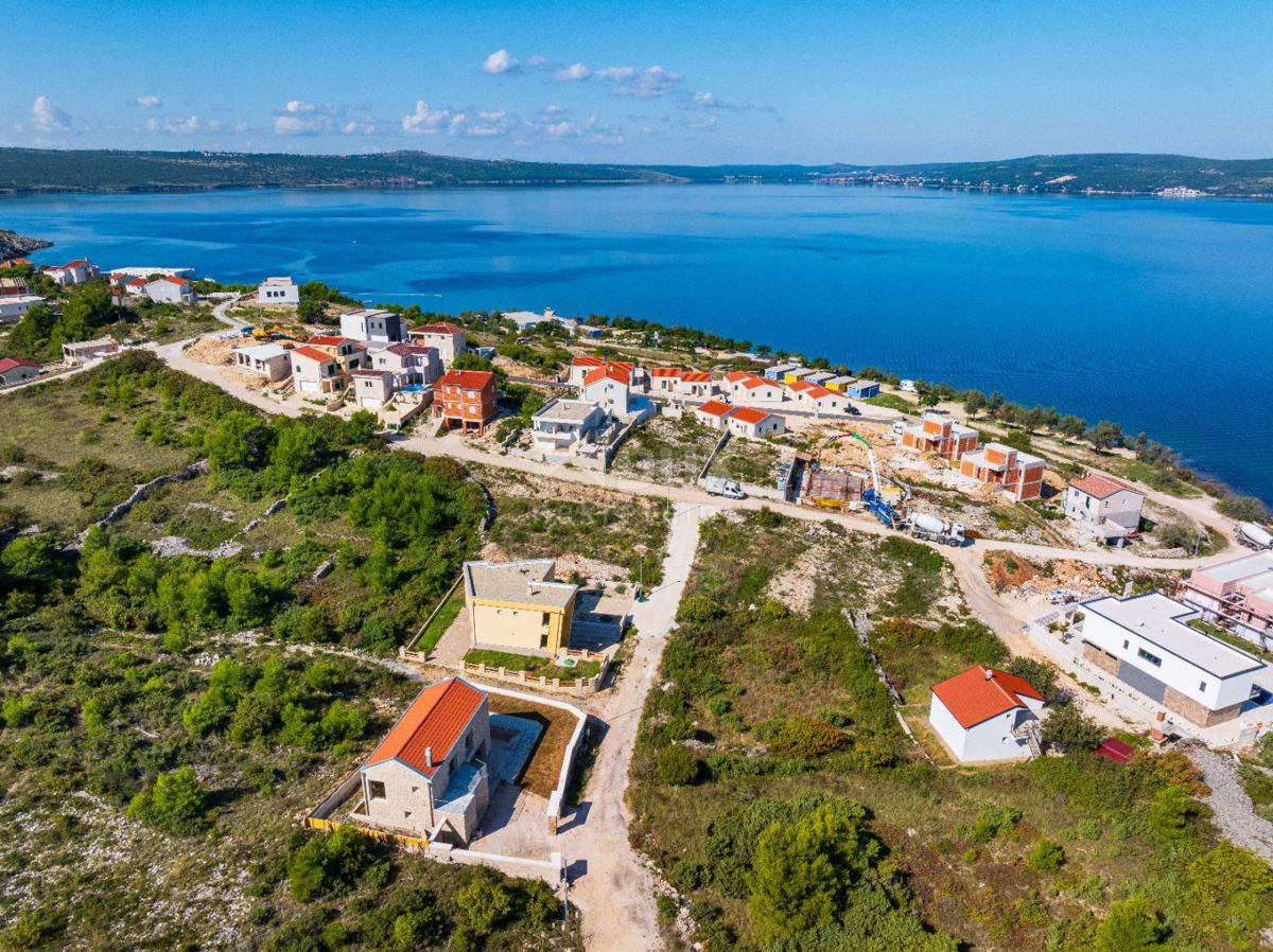 ZADAR, NOVIGRAD - Casa in pietra di alta qualità a 150 m dal mare