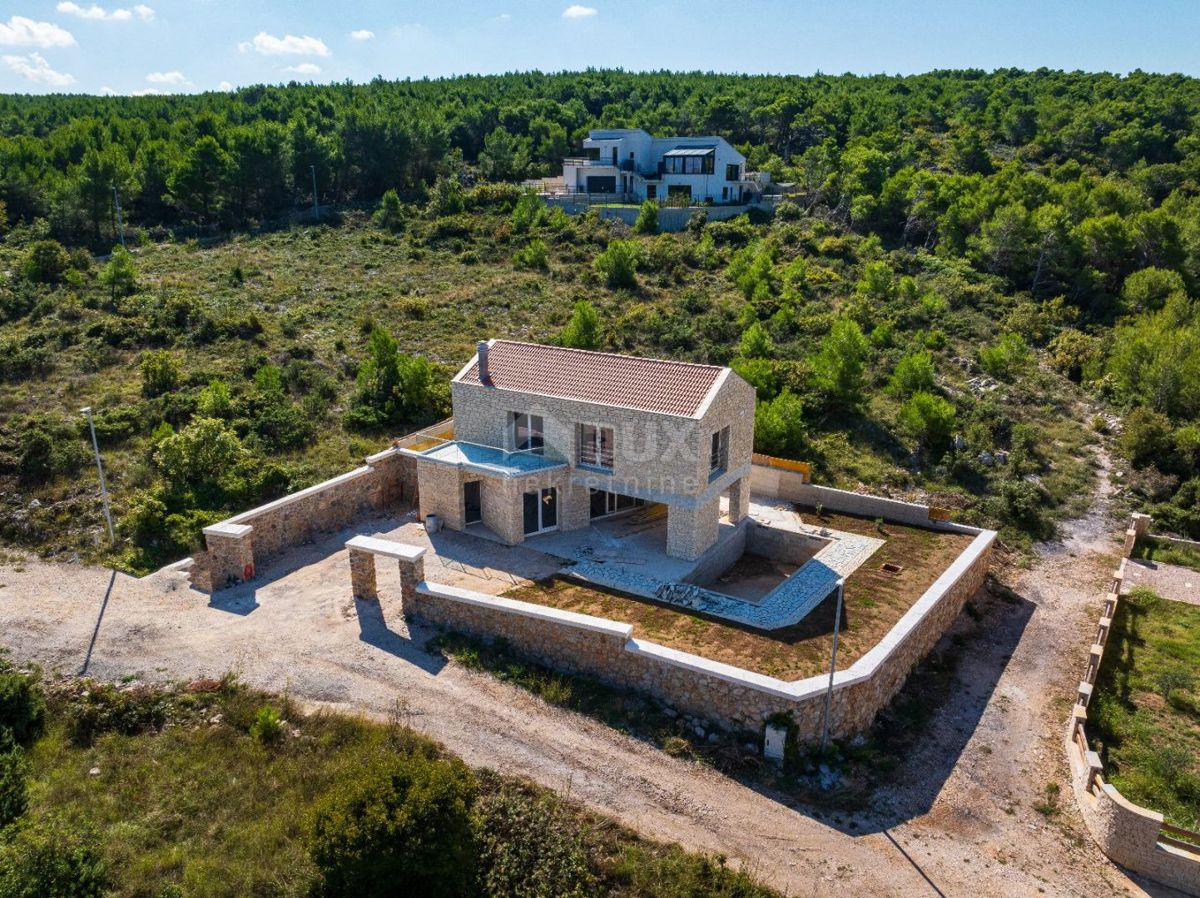 ZADAR, NOVIGRAD - Casa in pietra di alta qualità a 150 m dal mare