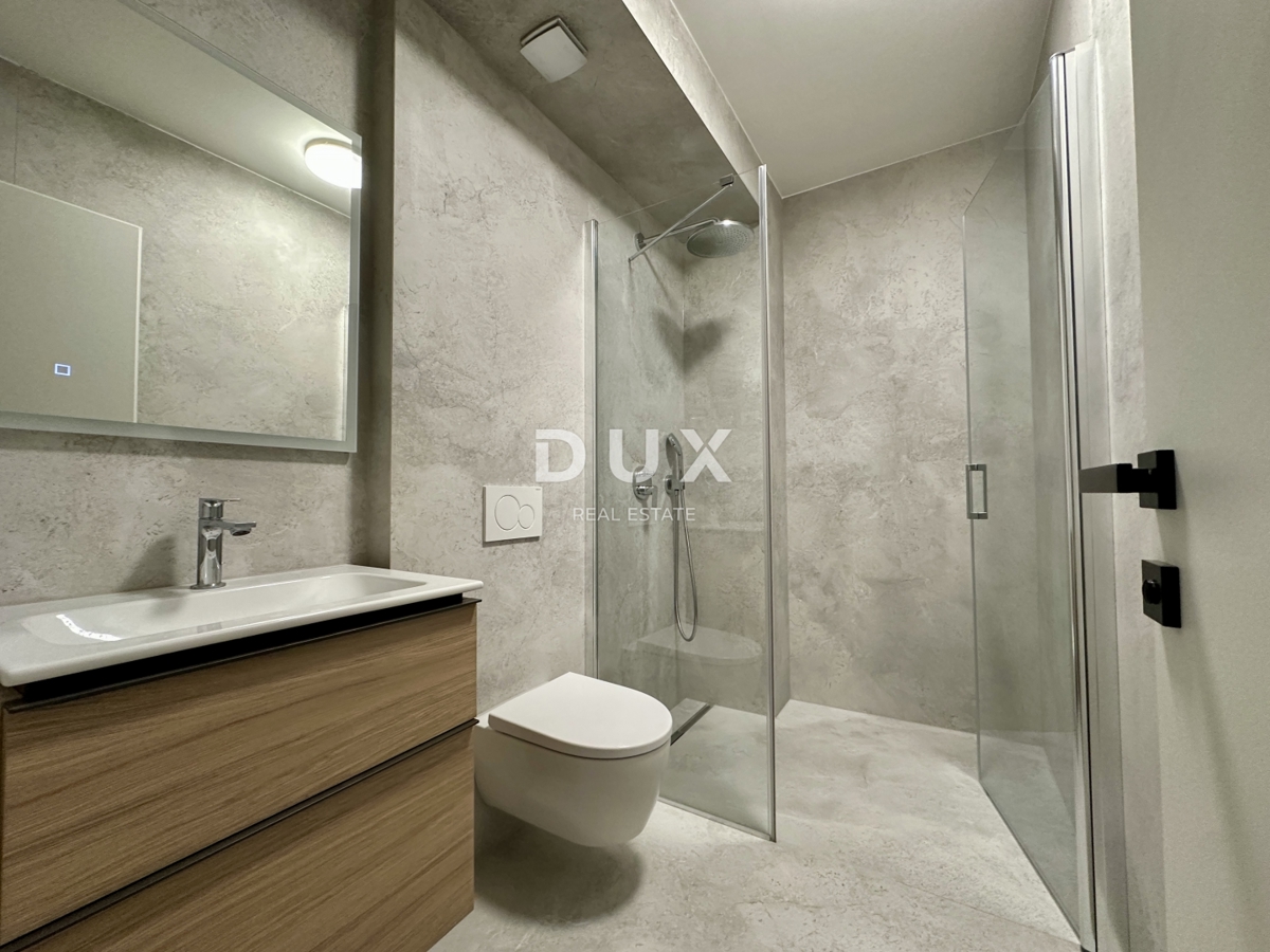 UMAGO, CENTRO - Appartamento in lussuosa costruzione nuova, prima fila al mare