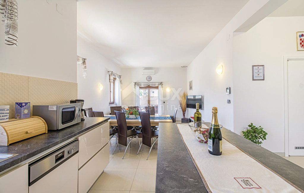 ISTRIA, JADREŠKI - Villa familiare con piscina in un ambiente tranquillo