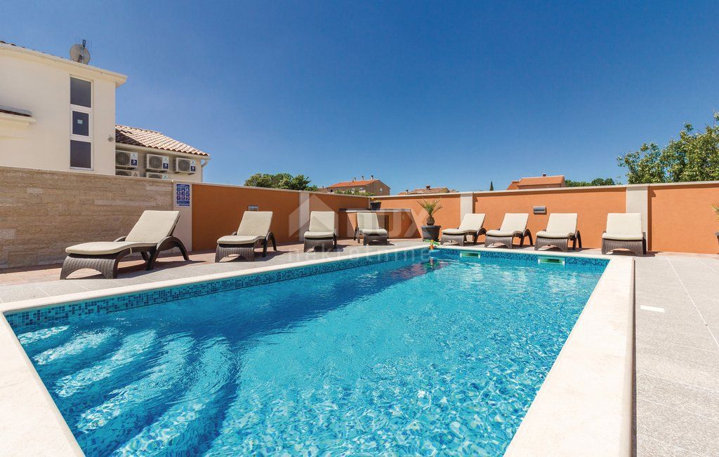 ISTRIA, JADREŠKI - Villa familiare con piscina in un ambiente tranquillo