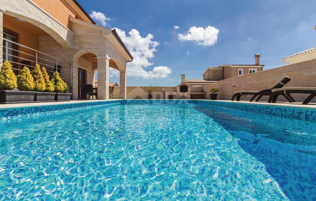 ISTRIA, JADREŠKI - Villa familiare con piscina in un ambiente tranquillo