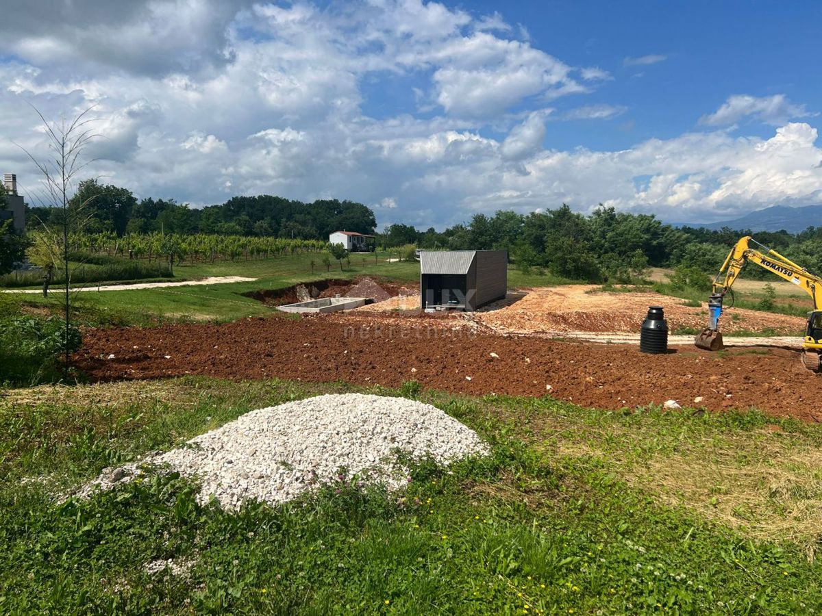 ISTRIA, LABIN - Terreno edificabile in ottima microlocalizzazione