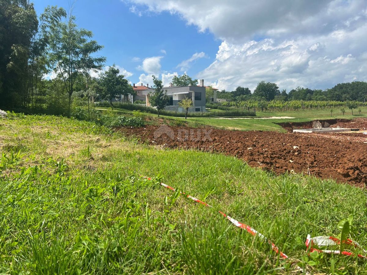 ISTRIA, LABIN - Terreno edificabile in ottima microlocalizzazione