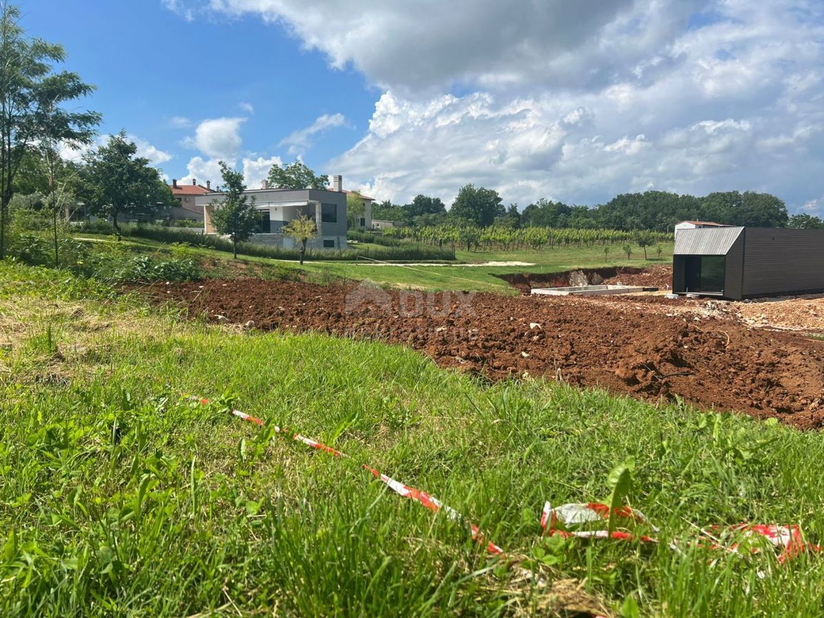 ISTRIA, LABIN - Terreno edificabile in ottima microlocalizzazione