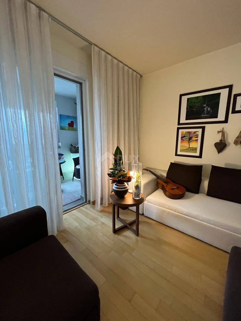 RIJEKA, MARTINKOVAC - bellissimo e moderno 2BR+DB in un'ottima posizione