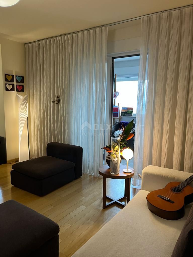 RIJEKA, MARTINKOVAC - bellissimo e moderno 2BR+DB in un'ottima posizione
