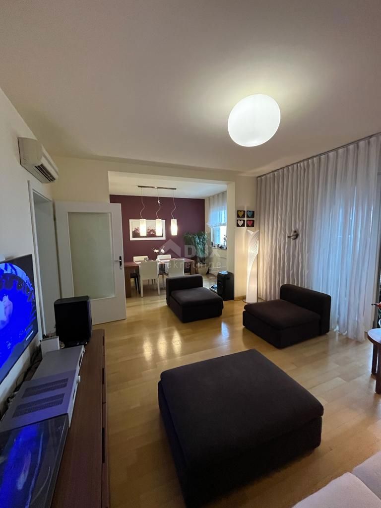 RIJEKA, MARTINKOVAC - bellissimo e moderno 2BR+DB in un'ottima posizione