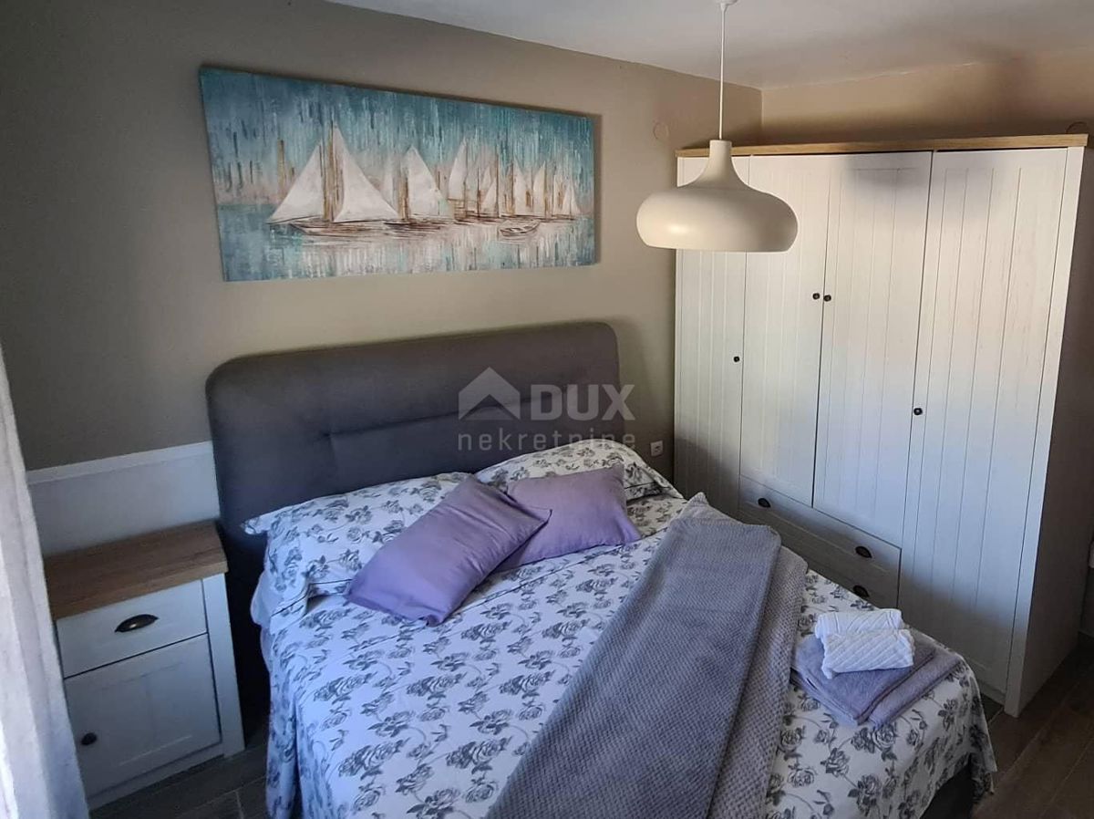 ZADAR, PRIVLAKA - Casa moderna a 40 m dal mare