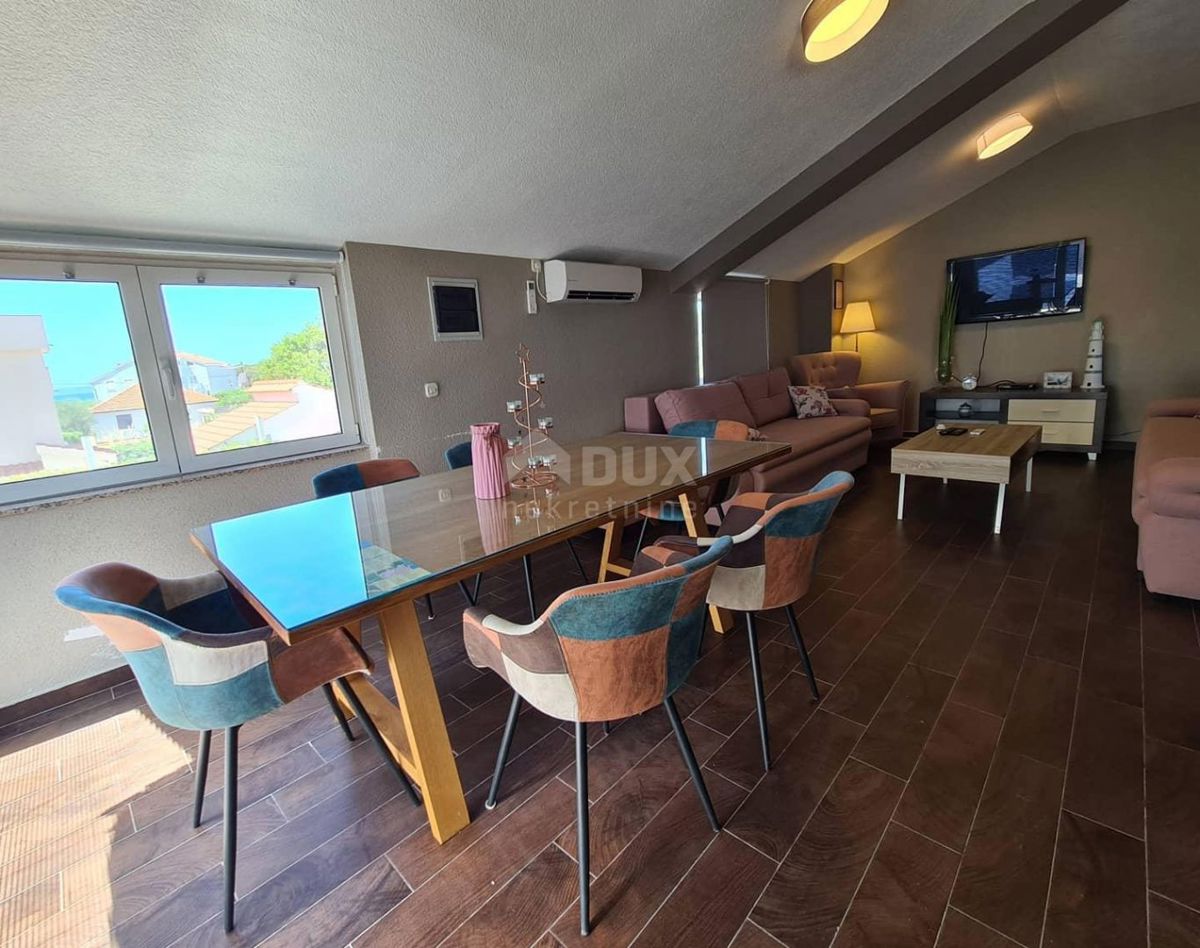 ZADAR, PRIVLAKA - Casa moderna a 40 m dal mare