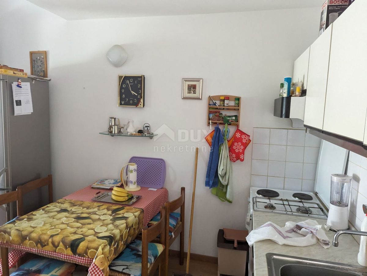 SENJ, STINICA, appartamento con garage al primo piano, balcone, vista mare 