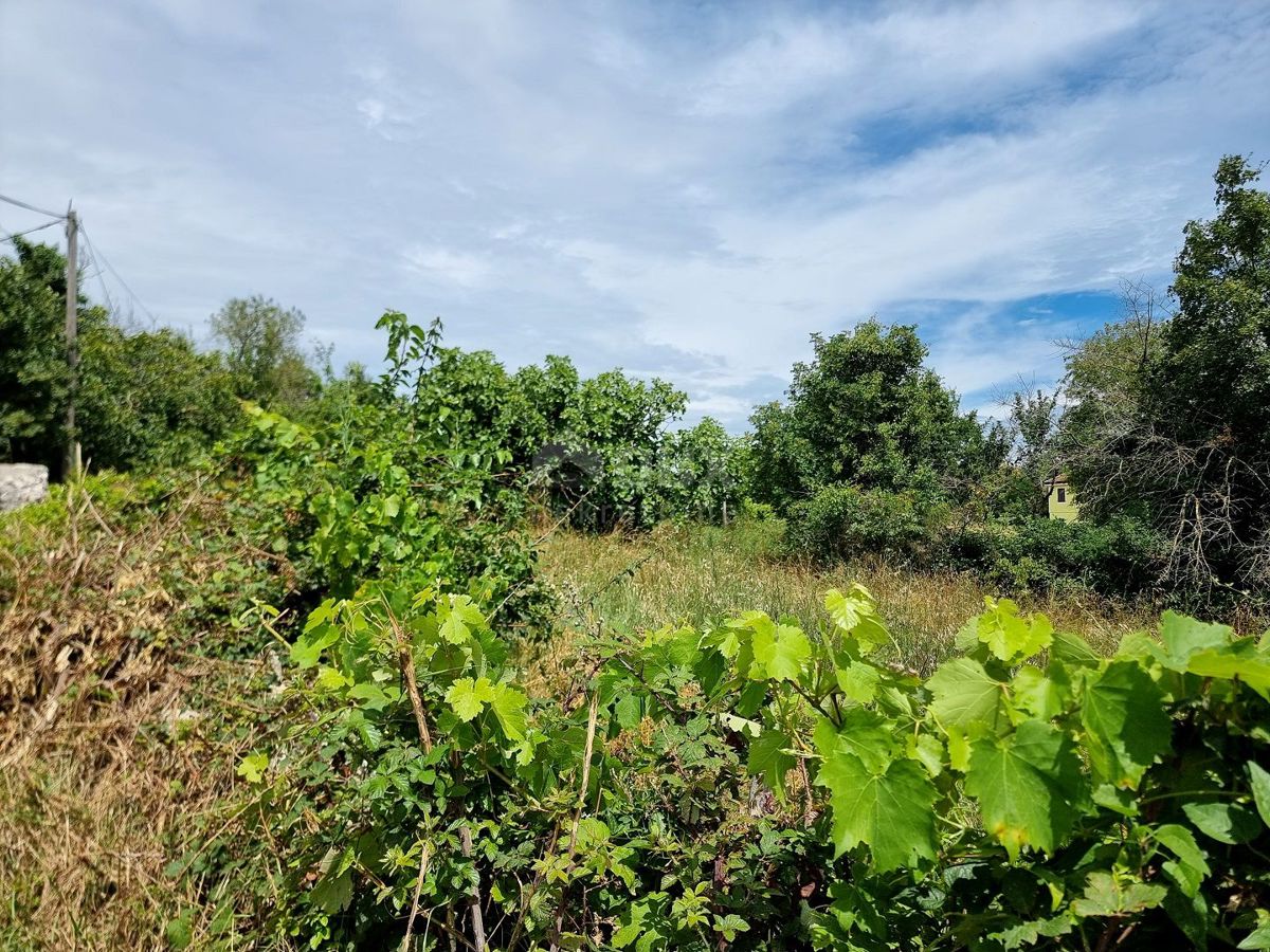 ISTRIA, LABIN - Ampio terreno con vista panoramica