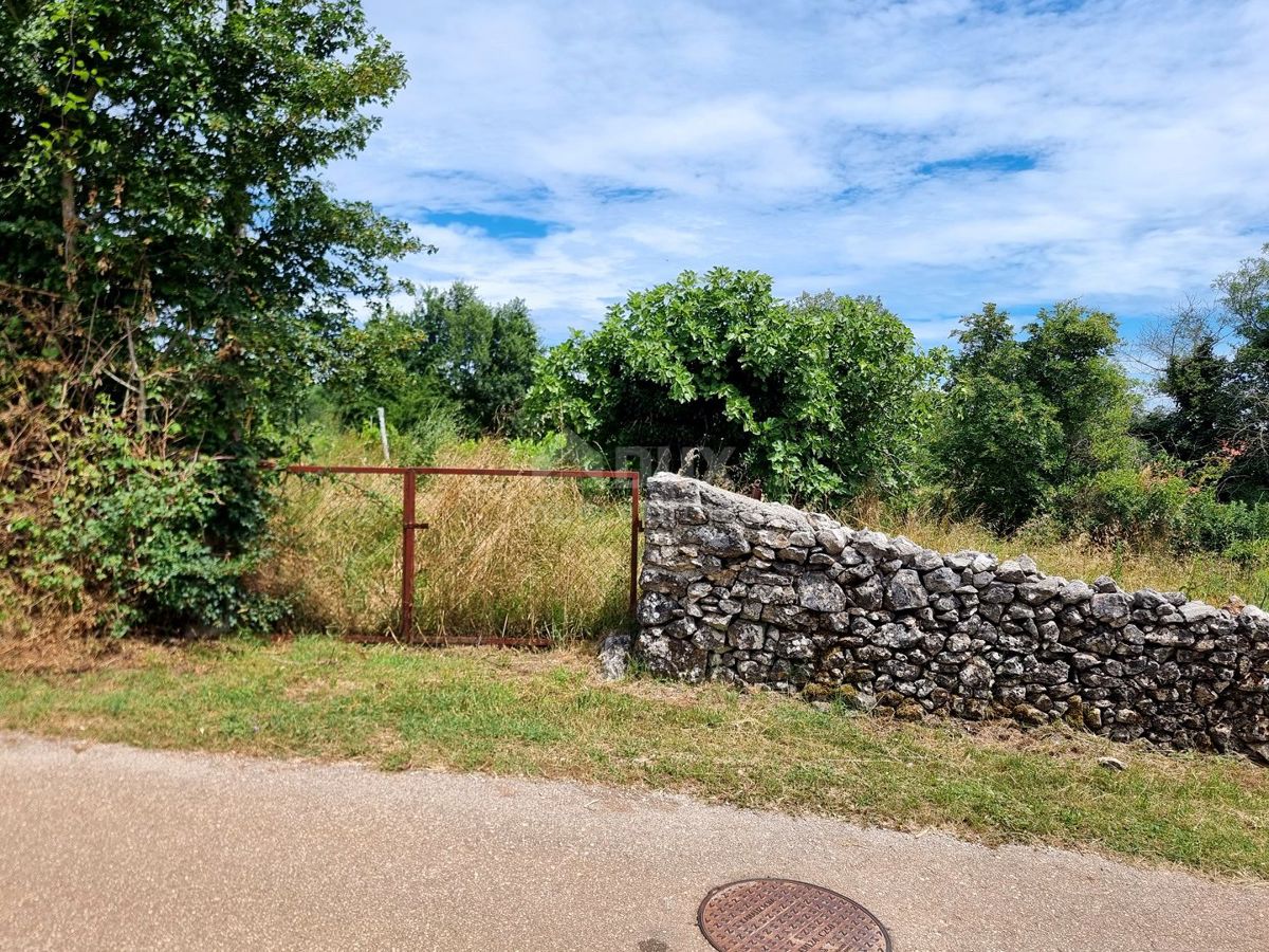 ISTRIA, LABIN - Ampio terreno con vista panoramica