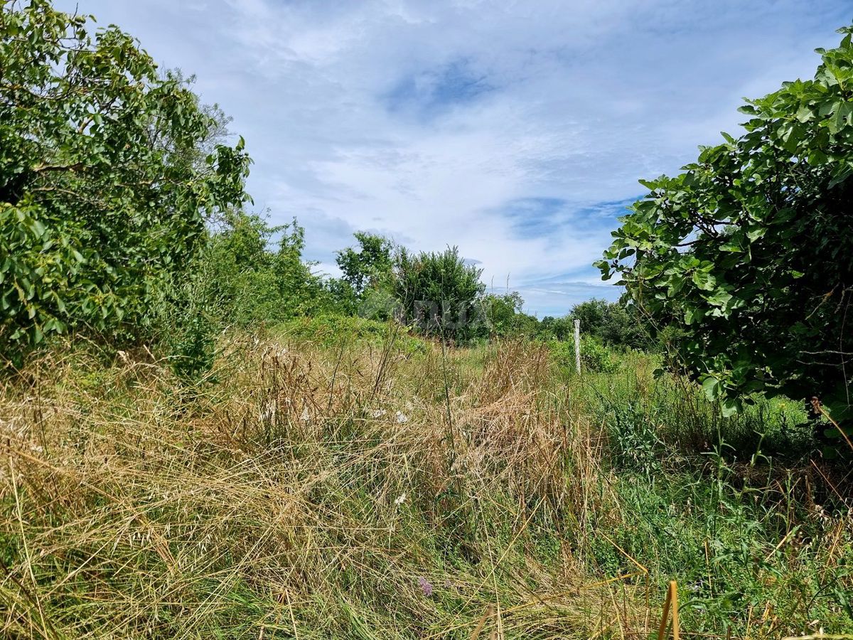 ISTRIA, LABIN - Ampio terreno con vista panoramica