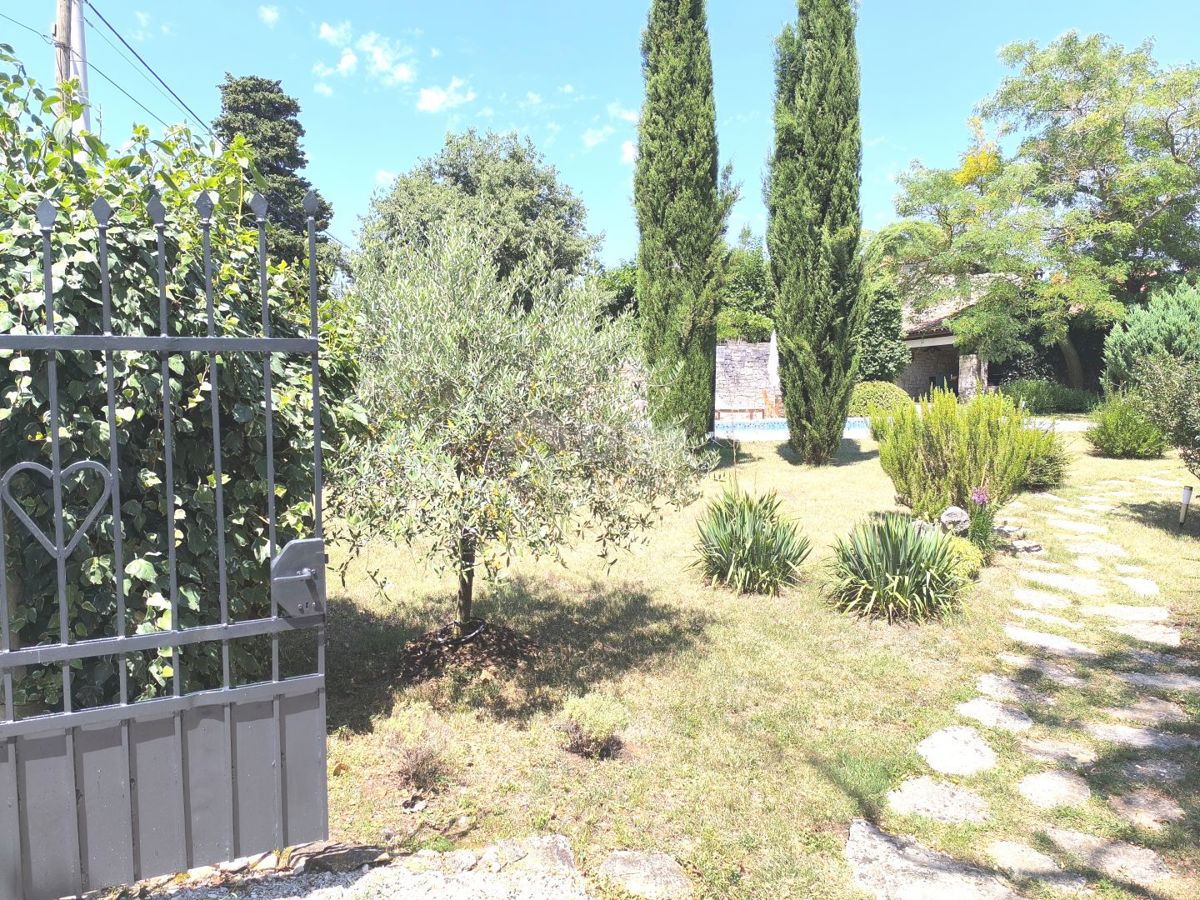 Casa Butkovići, Svetvinčenat, 140m2