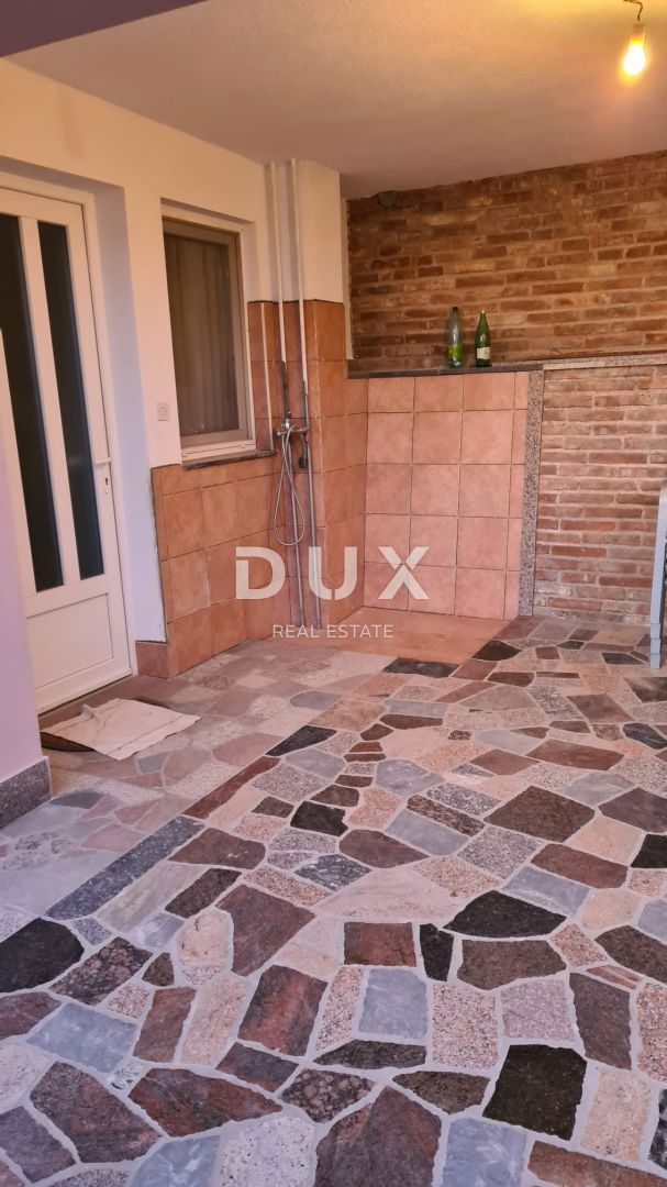 CRIKVENICA - Due appartamenti con terrazza!