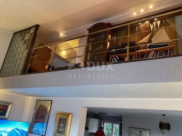RIJEKA - Bella casa con piscina sulle linee urbane!