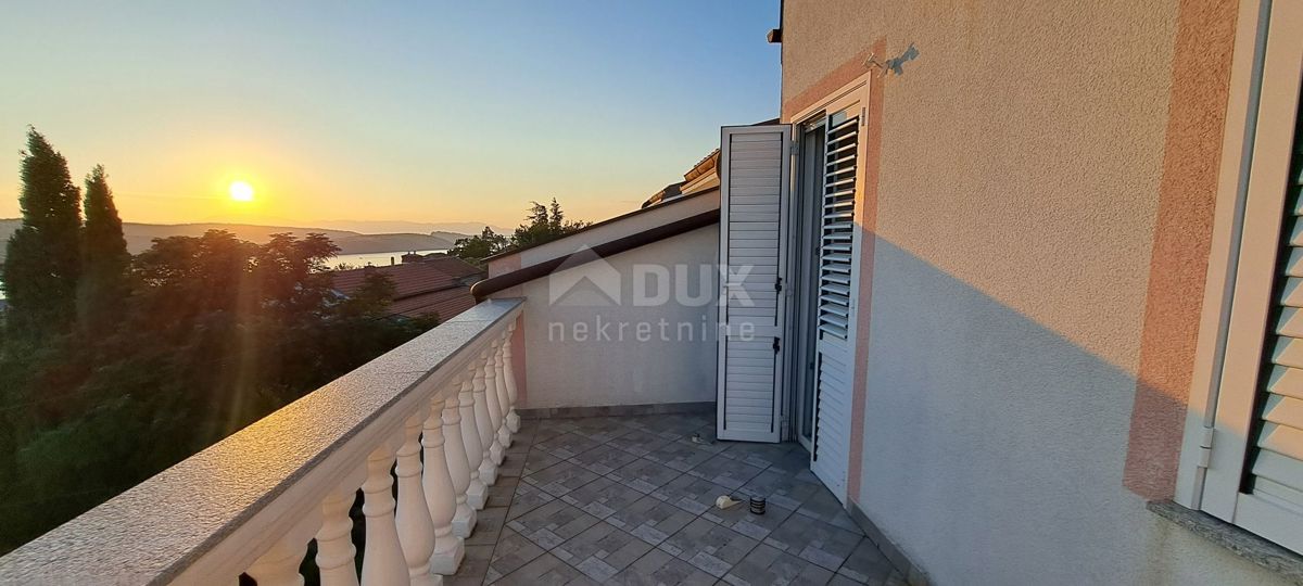 CRIKVENICA, JADRANOVO - casa con vista sul mare aperto