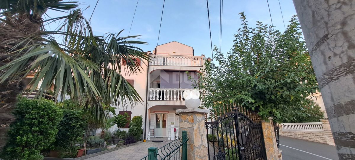 CRIKVENICA, JADRANOVO - casa con vista sul mare aperto