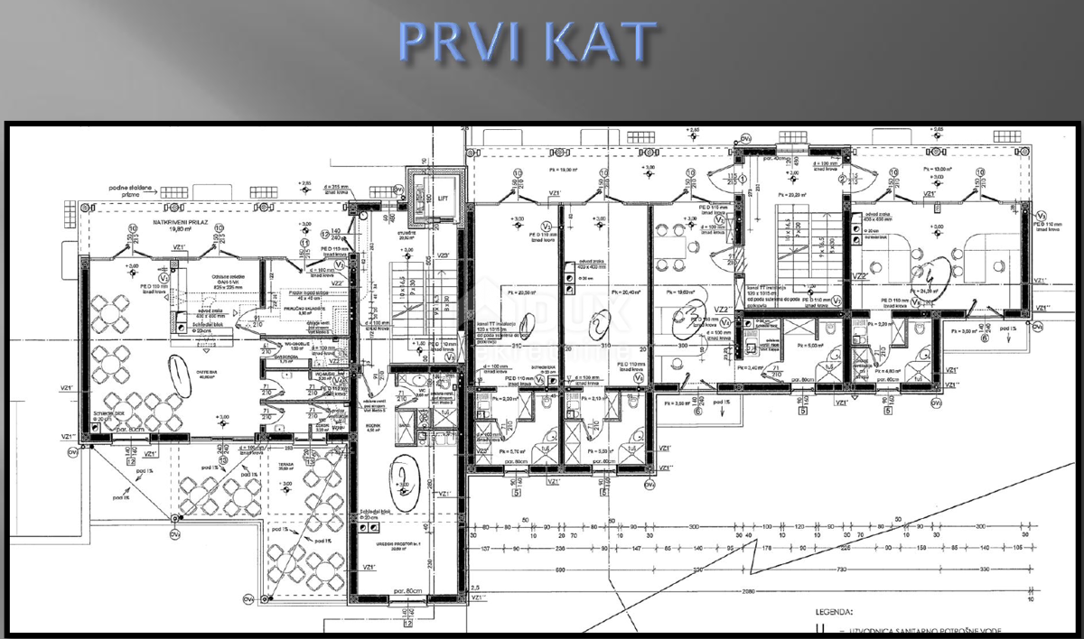 OPATIJA, JUŠIĆI - terreno 1330m2 con iniziata la costruzione di un edificio di 1250m2 con vista mare 