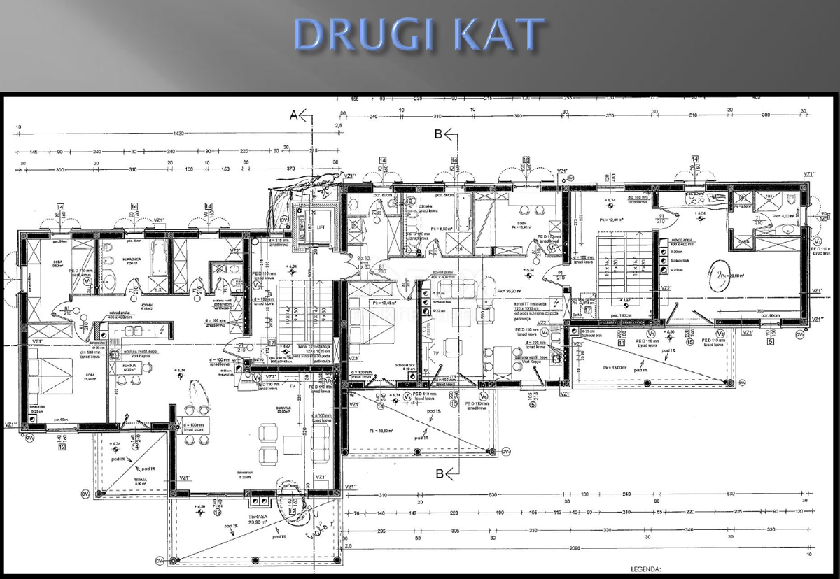 OPATIJA, JUŠIĆI - terreno 1330m2 con iniziata la costruzione di un edificio di 1250m2 con vista mare 