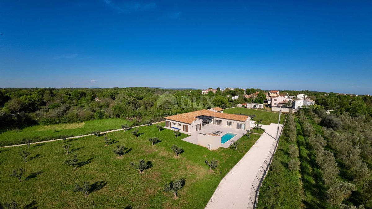 ISTRIA, LIŽNJAN - Impeccabile casa moderna a un piano