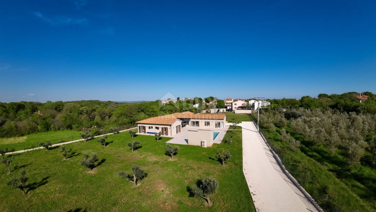 ISTRIA, LIŽNJAN - Impeccabile casa moderna a un piano