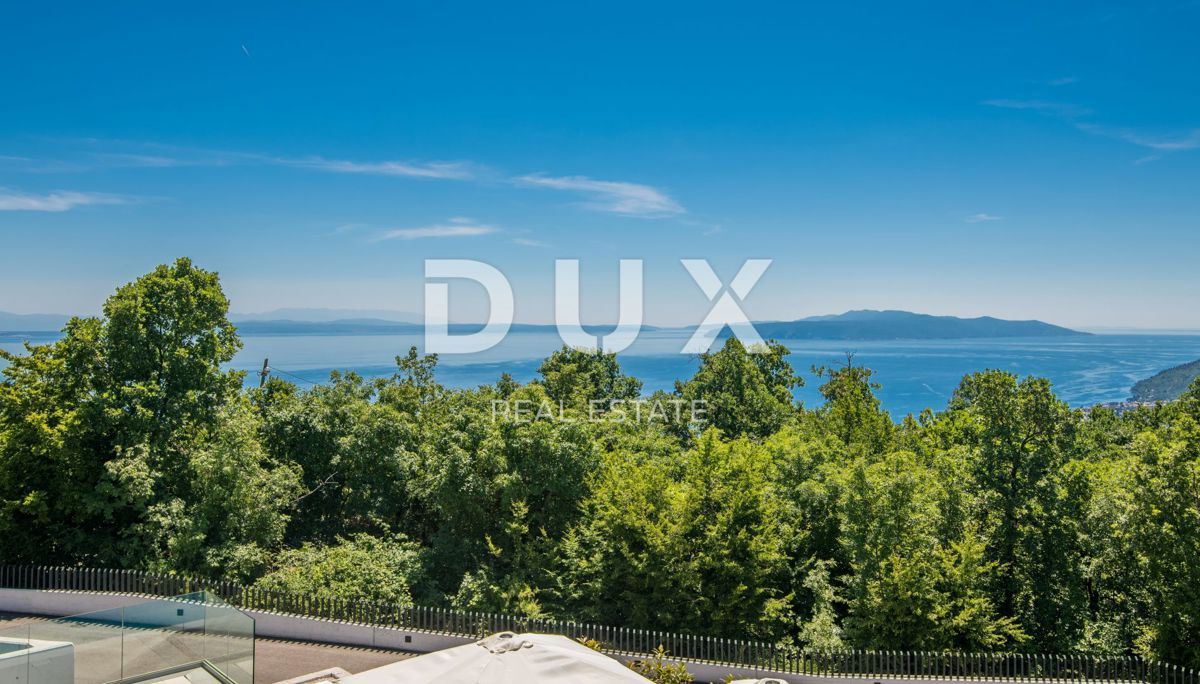 OPATIJA - Villa moderna con vista panoramica sul mare