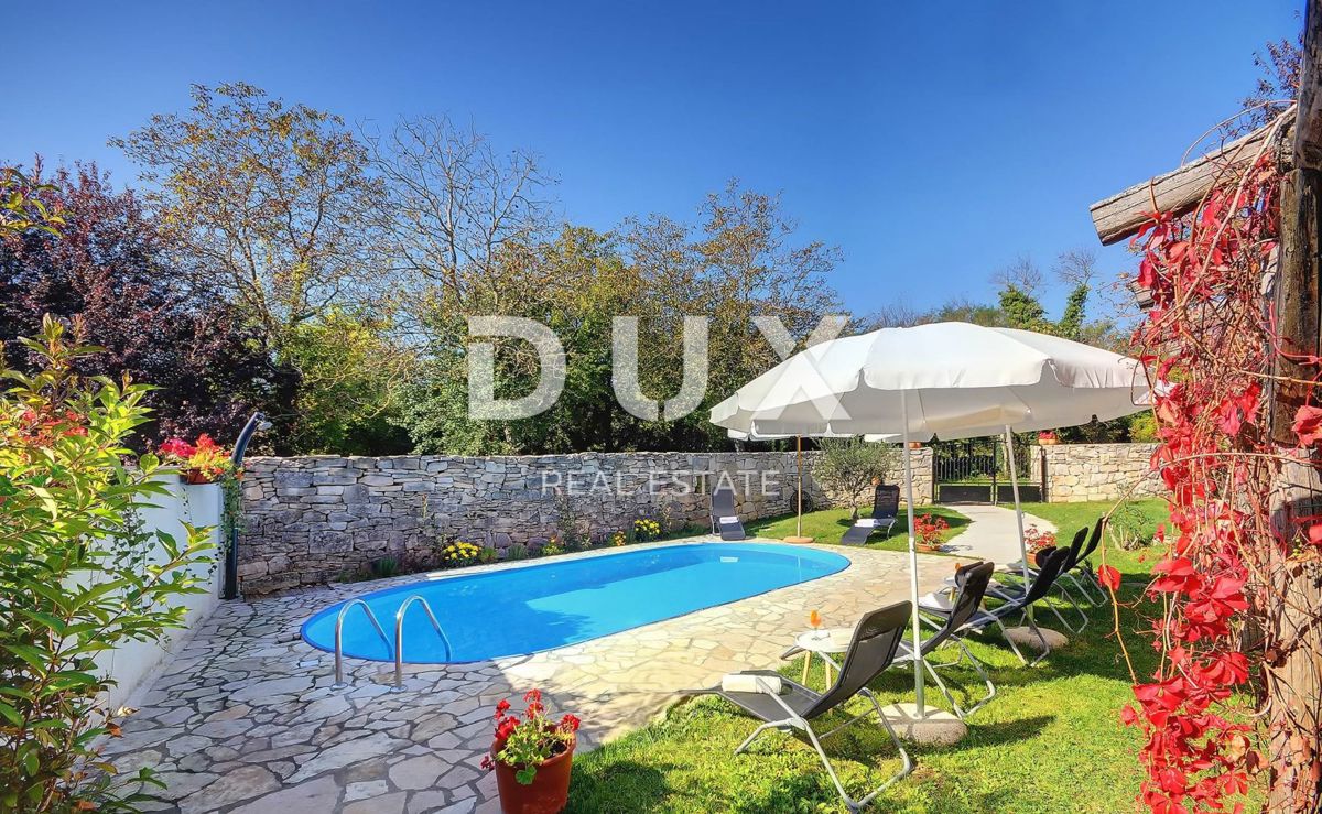 ISTRIA, GRAČIŠĆE - Bella casa in pietra con piscina