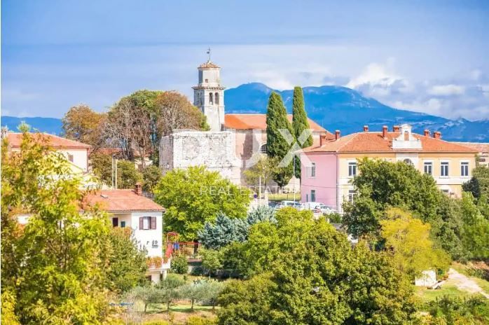 ISTRIA, BARBAN - Terreno edificabile nel centro del paese