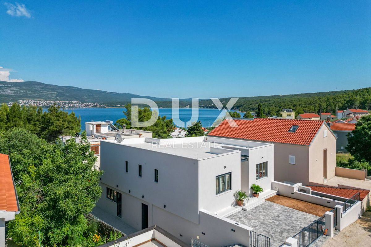 ZADAR, PRIDRAGA - Villa di nuova costruzione con piscina seconda fila al mare con una bellissima vista!