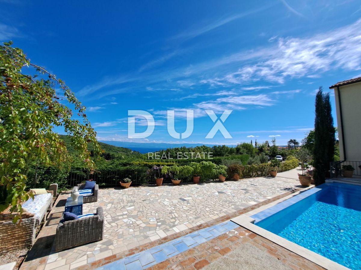 OPATIJA, BRSEČ - villa di lusso 430m2 con piscina e vista mare + giardino paesaggistico 2700m2